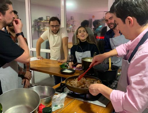 cocinar en grupo